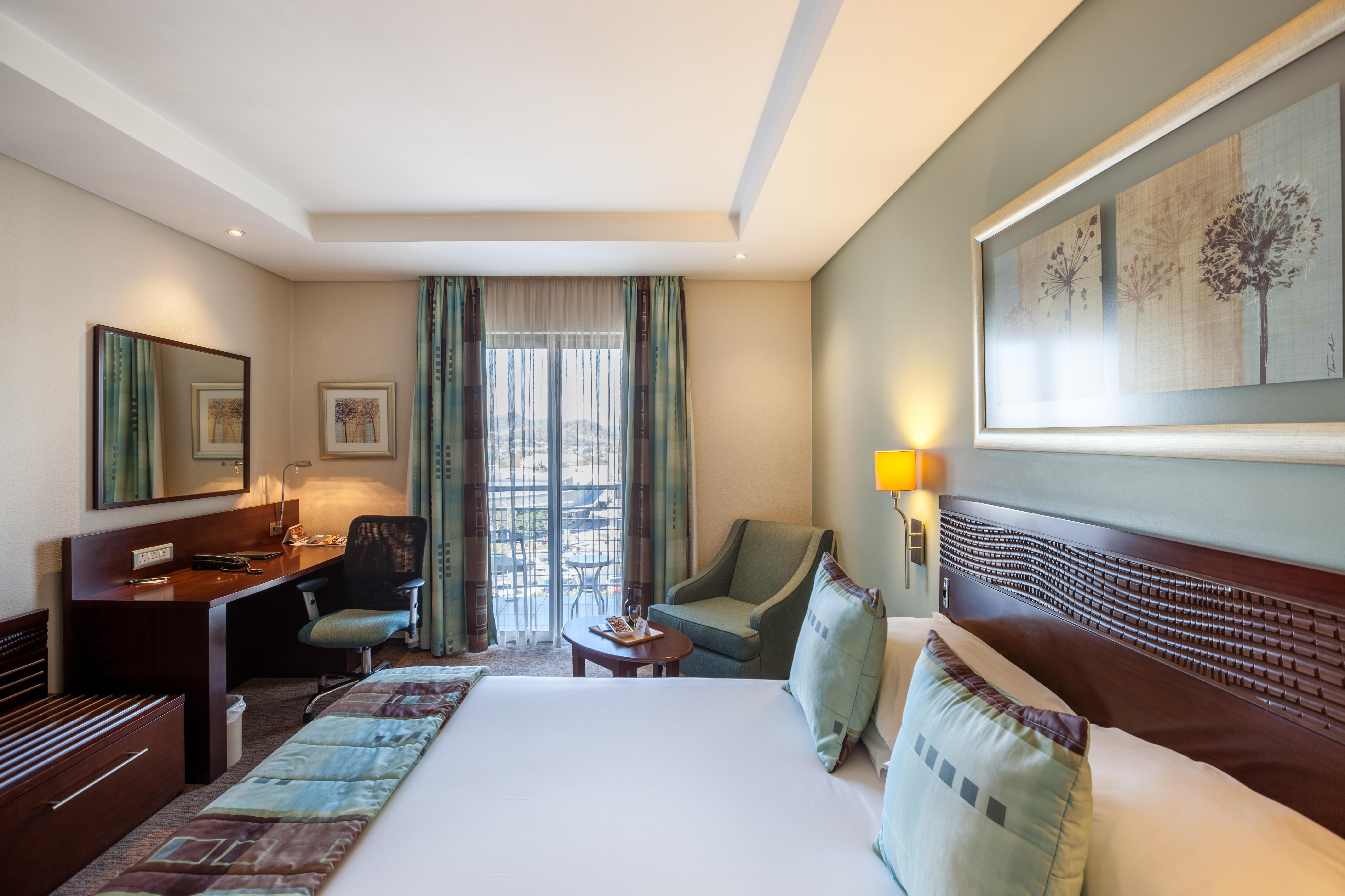 City Lodge Hotel Lynnwood Претория Экстерьер фото