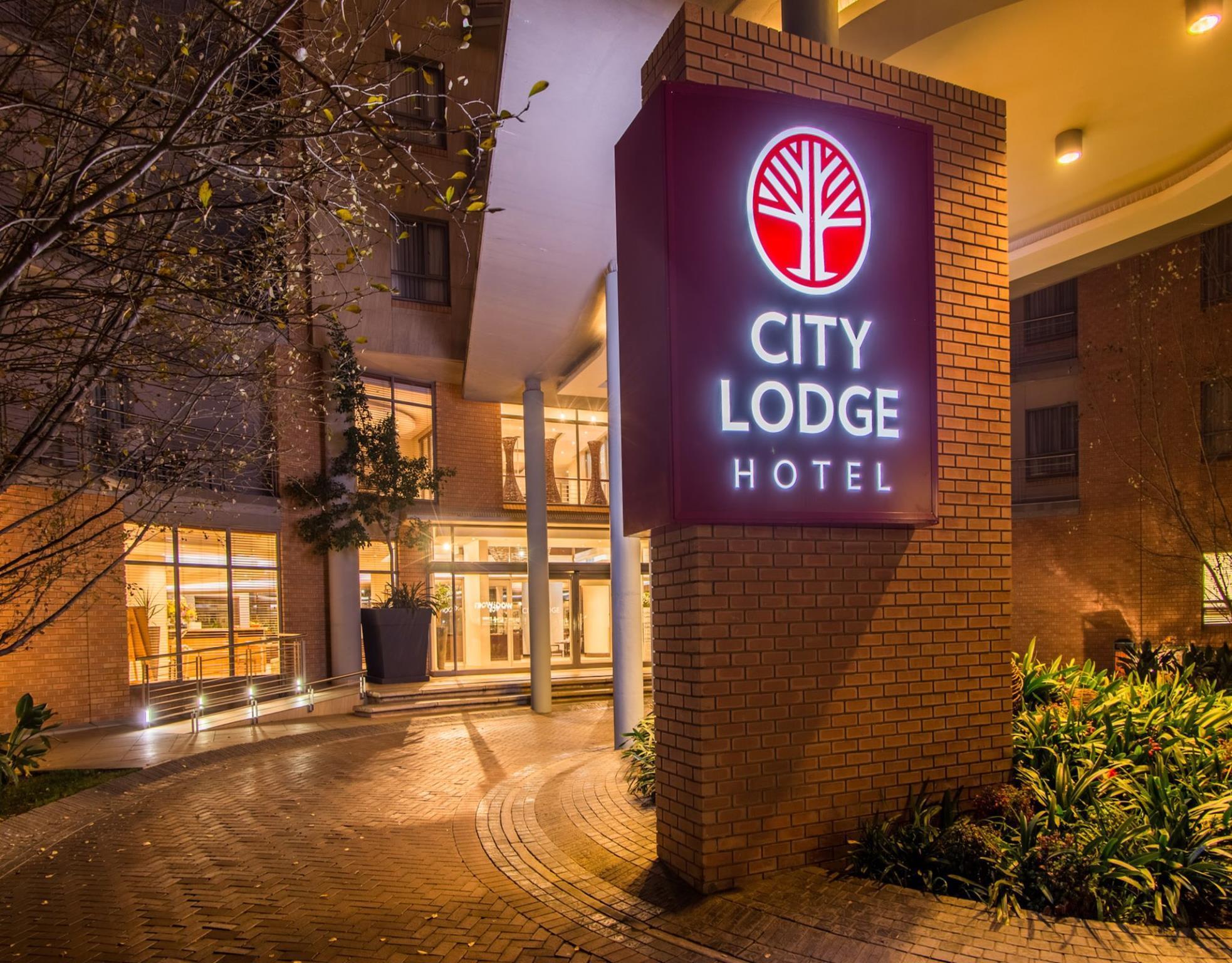 City Lodge Hotel Lynnwood Претория Экстерьер фото