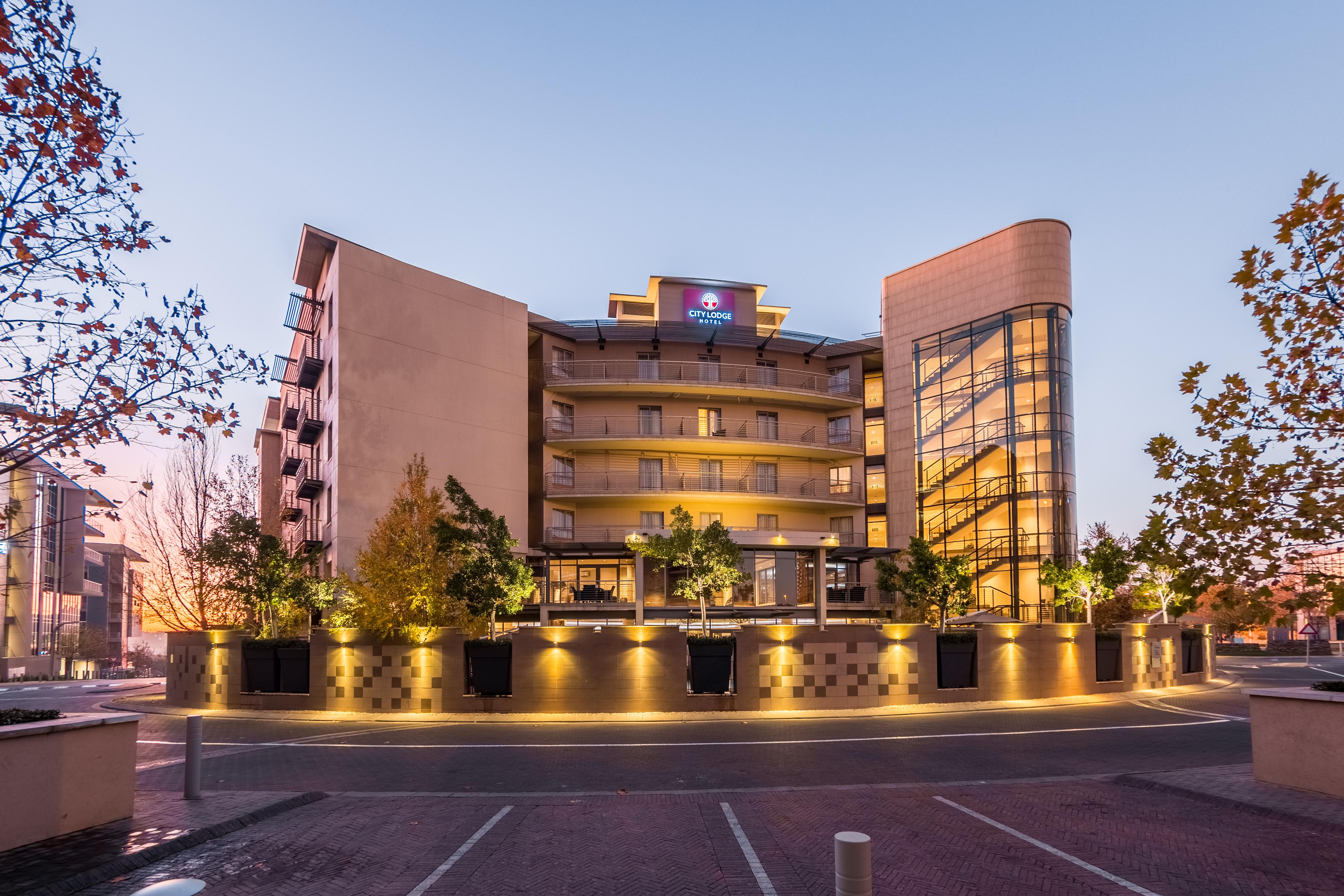 City Lodge Hotel Lynnwood Претория Экстерьер фото